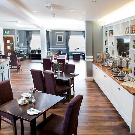 The Gateway Hotel Swinford Extérieur photo